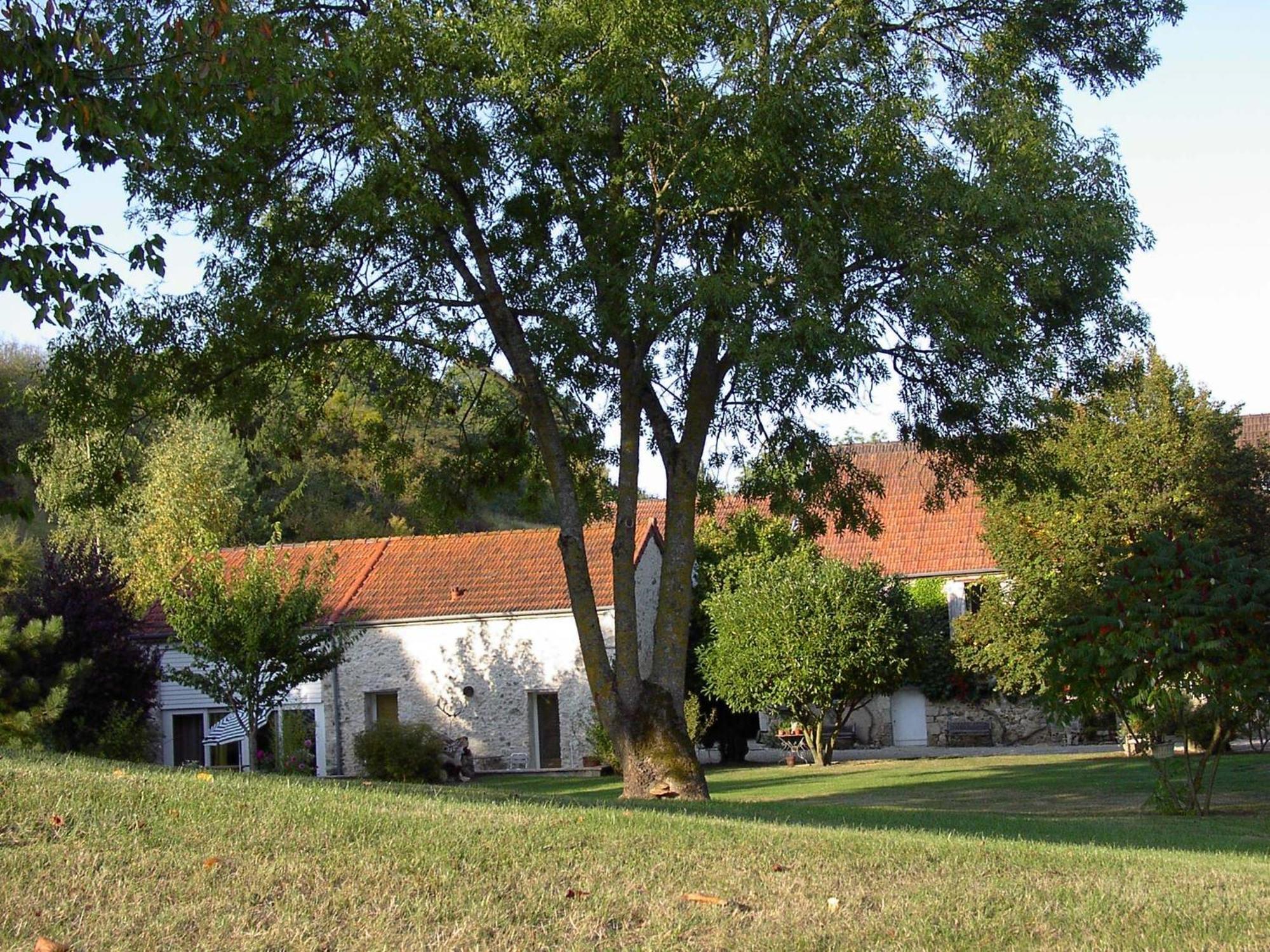 مبيت وإفطار Châtillon-sur-Marne Domaine Du Moulin De L'Etang المظهر الخارجي الصورة